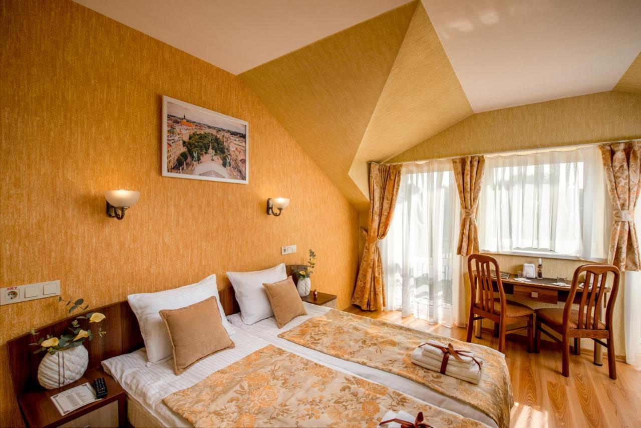 Hotel&Spa Pysanka: Relaxation Oasis with Saunas and Jacuzzi Lviv Exterior photo